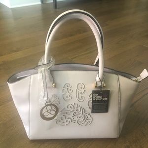 The Animal Rescue Site Satchel